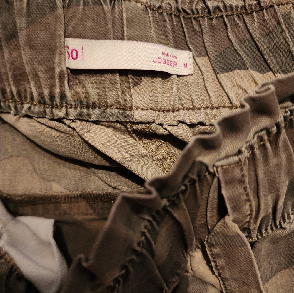 Pants - Picture 2 of 2